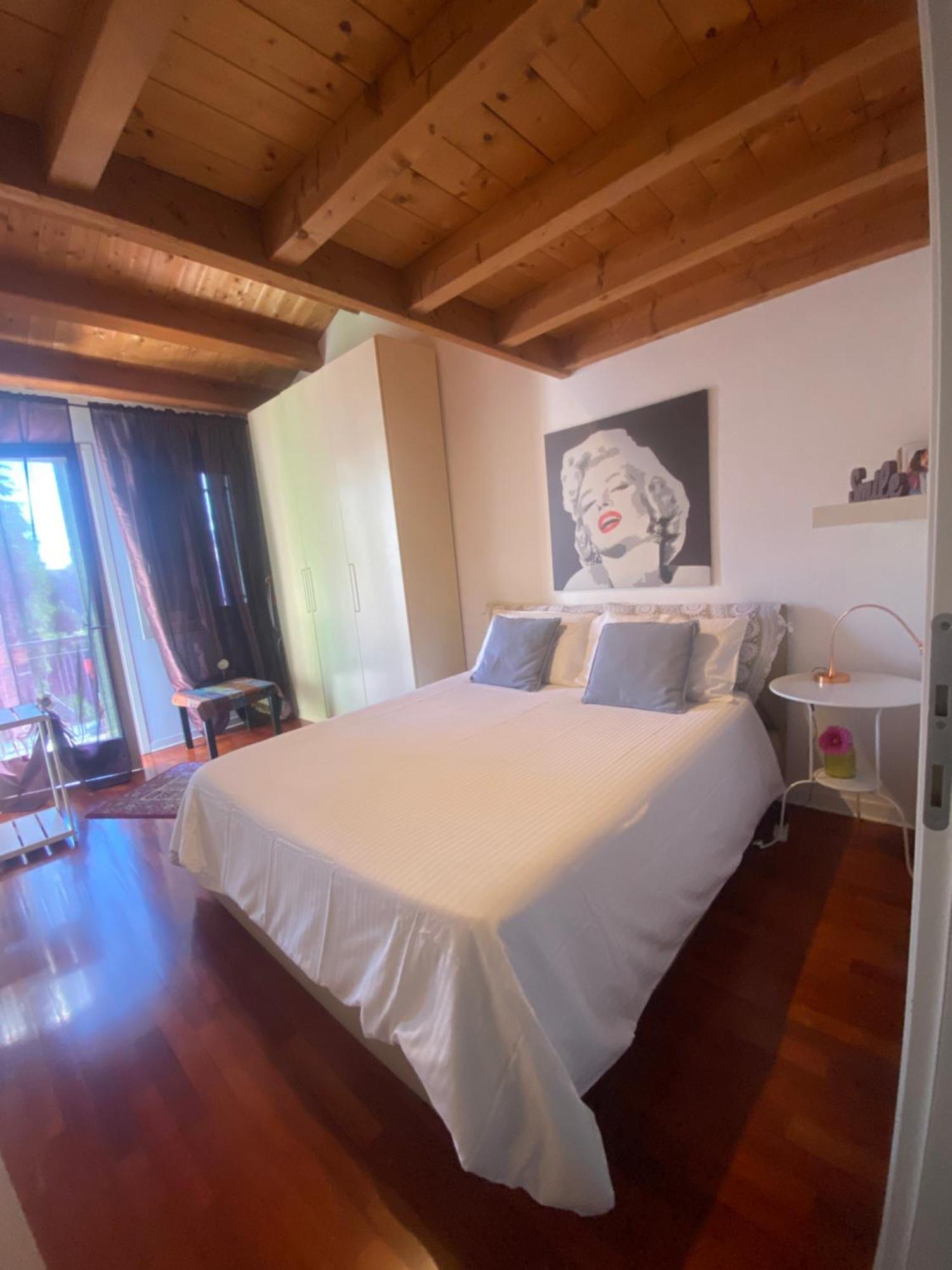 Casa Vacanze Chez La Reine - Holiday Home Vicenza Bagian luar foto