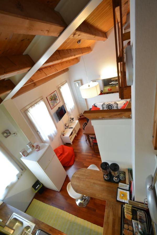 Casa Vacanze Chez La Reine - Holiday Home Vicenza Bagian luar foto