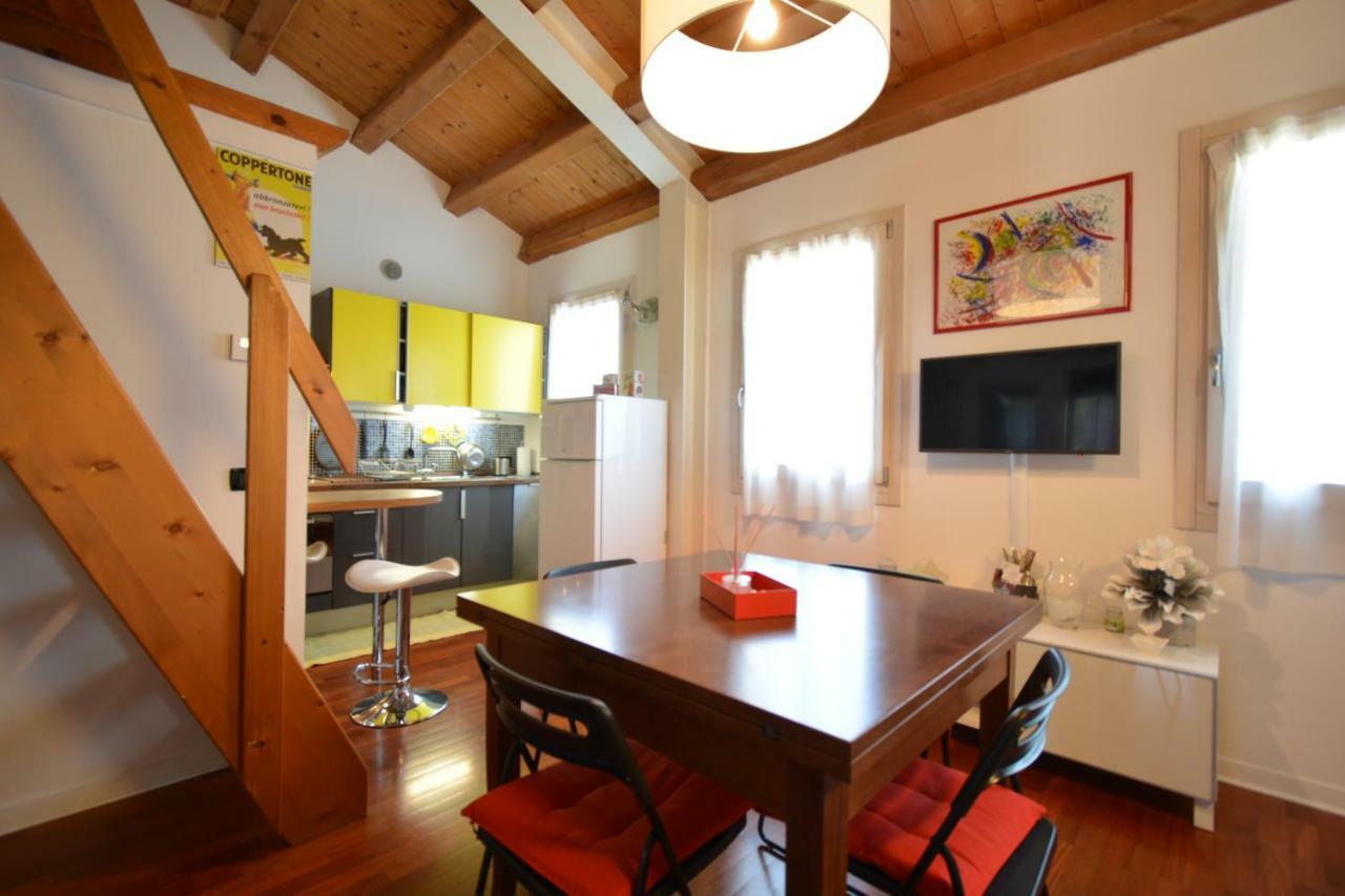 Casa Vacanze Chez La Reine - Holiday Home Vicenza Bagian luar foto