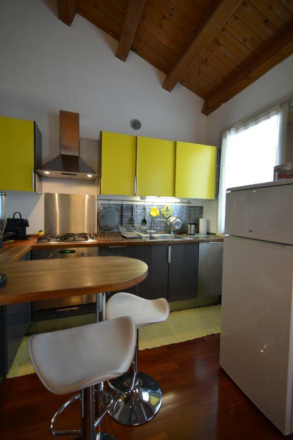 Casa Vacanze Chez La Reine - Holiday Home Vicenza Bagian luar foto