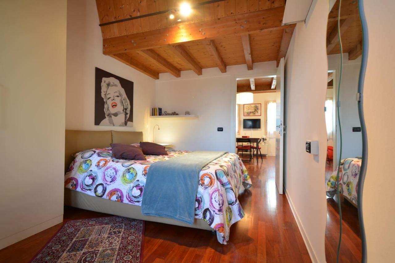 Casa Vacanze Chez La Reine - Holiday Home Vicenza Bagian luar foto
